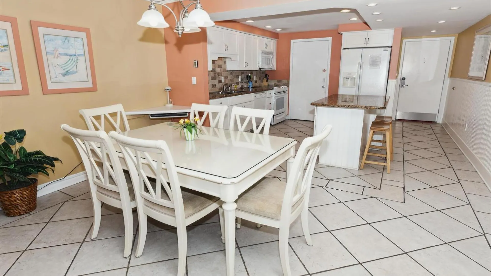 Shoreline Towers 2074- By Holiday Isle Properties Destin