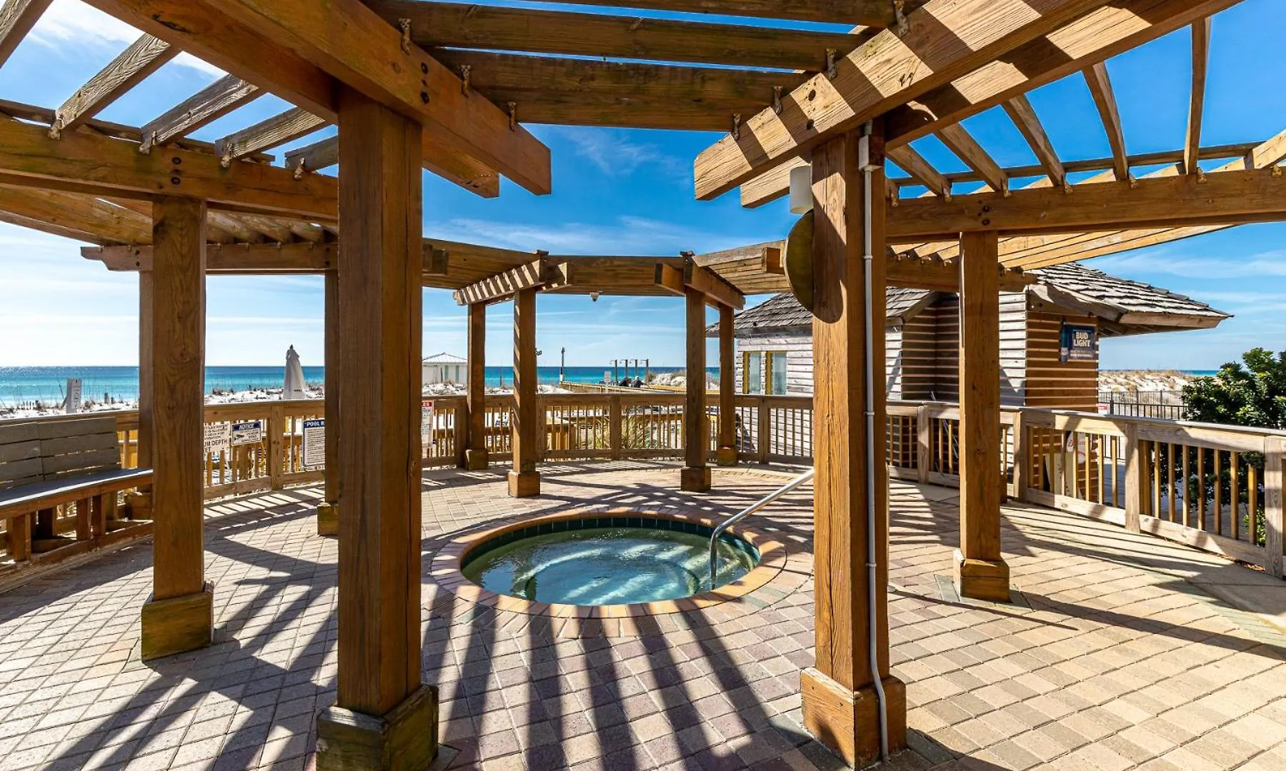 Shoreline Towers 2074- By Holiday Isle Properties Destin