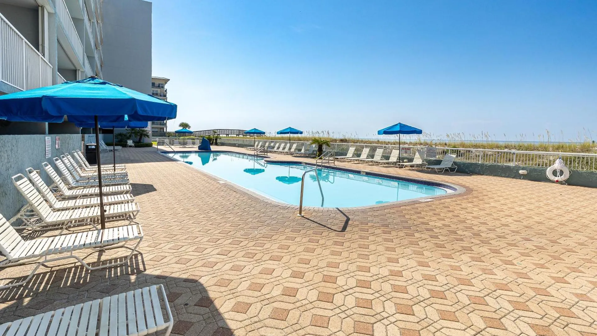 Shoreline Towers 2074- By Holiday Isle Properties Destin Apartment